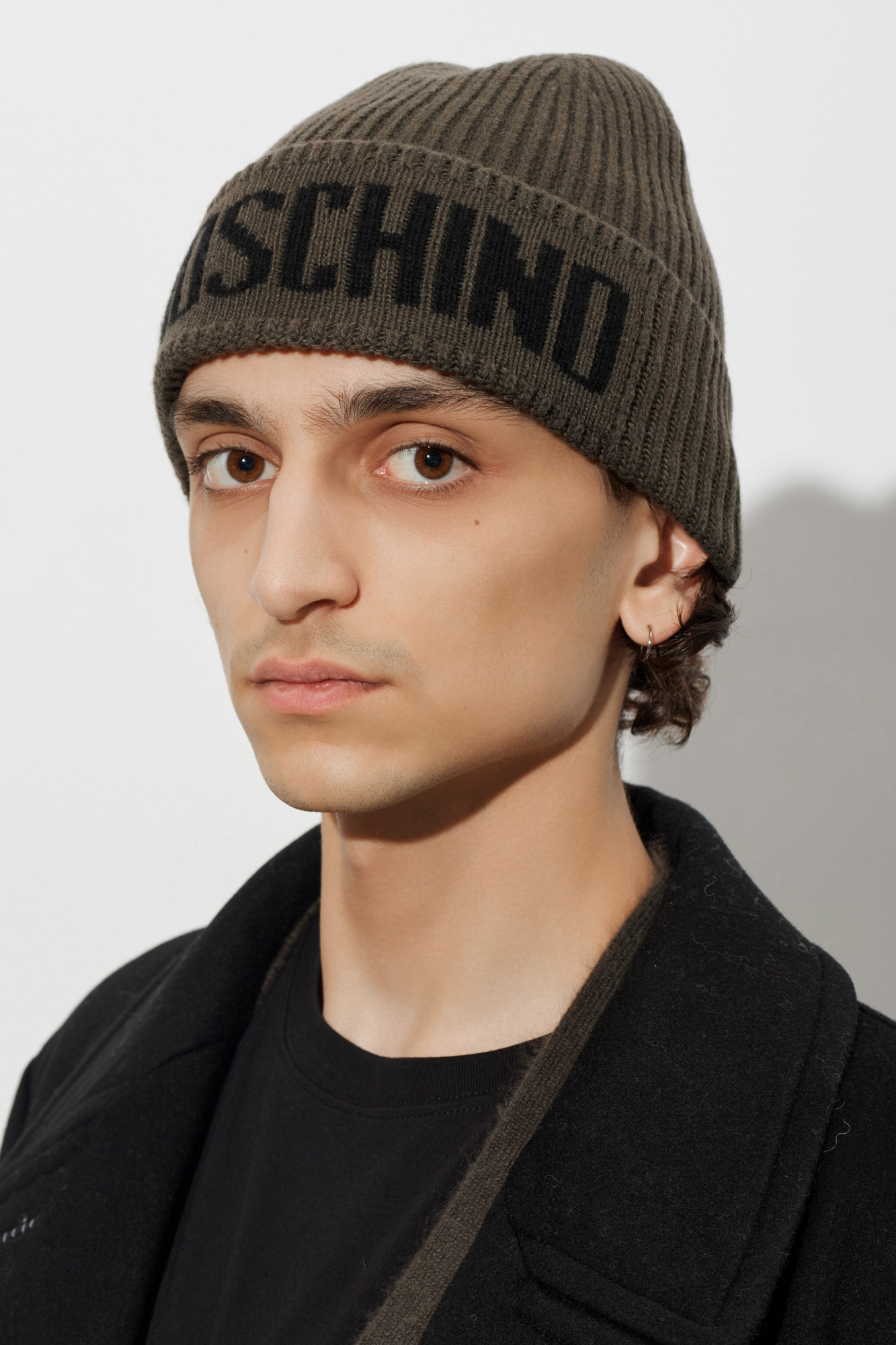 ベチョーニ Green Cap with logo Moschino - Vitkac France